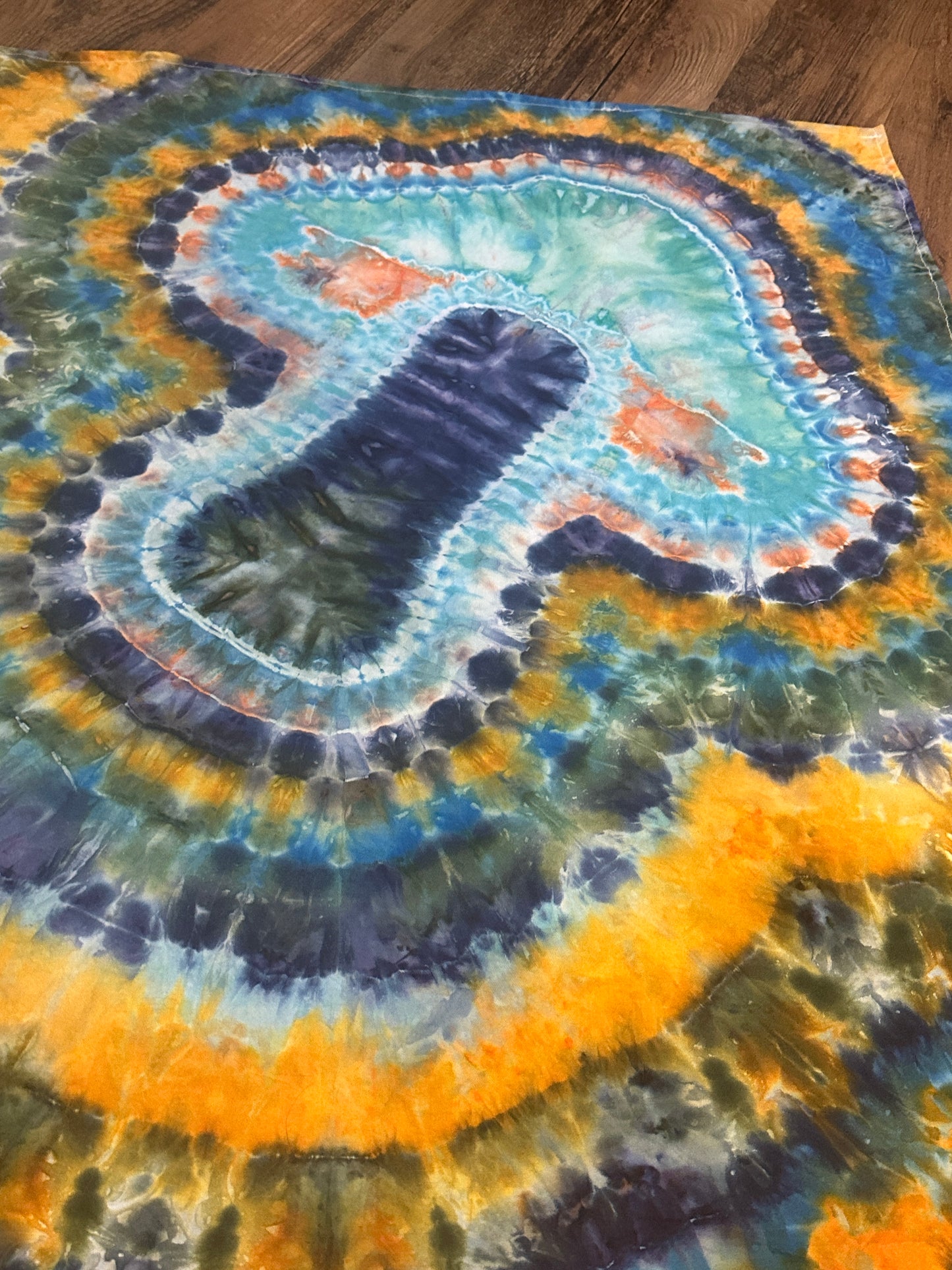 - 38x33 Blue Mushroom Tie Dye Tapestry