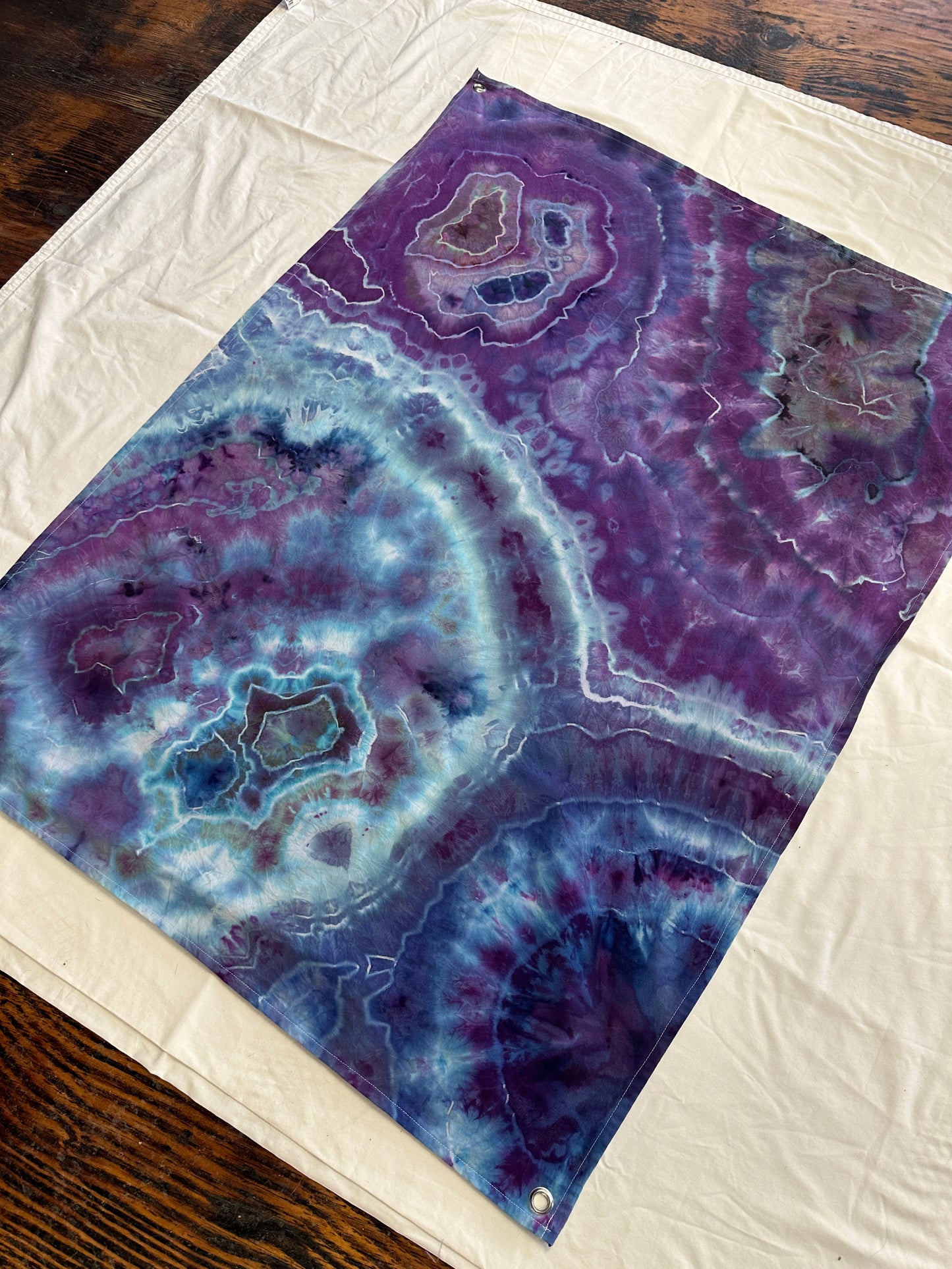 40 x 32 Purple Geode Dye Tapestry