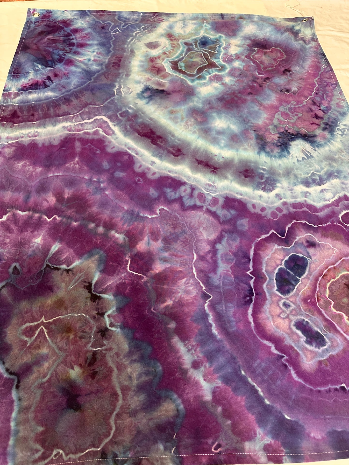 40 x 32 Purple Geode Dye Tapestry